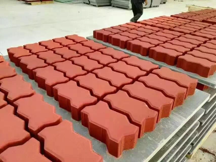 Interlocking Block Machine: vallankumouksellinen ratkaisu tehokkaaseen rakentamiseen