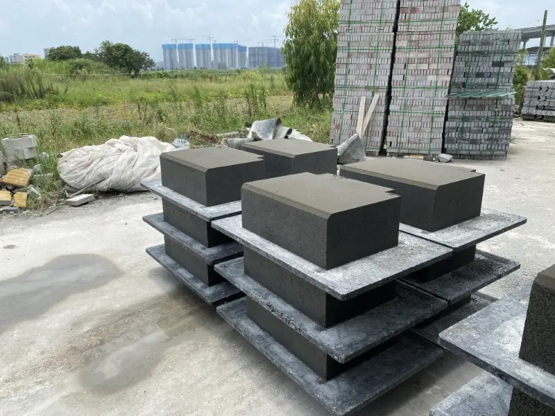 Lopullinen opas automaattisiin lohkokoneisiin betonikoneissa